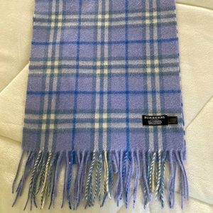 Cashmere Burberry scarf - NWOT
